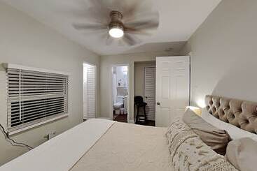 بنسيون Miami Townhouse With Patio Gazebo