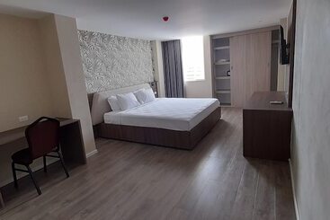 Eslait Hotel & Apartamentos