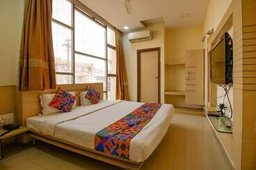 בית מלון כפרי Fabexpress Maanpreet