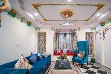 Отель Pax Rafahiya Haveli Udaipur