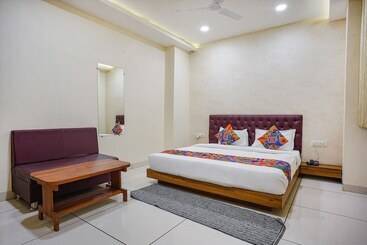 Fabhotel Sukh Vilas