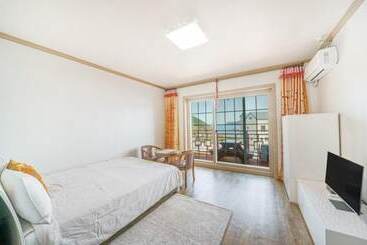 Geojedo New Happiness Pension