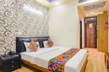Fabhotel Shree Pushpraj