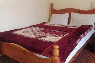 Pakistan Hotel & Restaurant Balakot