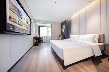 Atour Hotel Guangzhou Zhujiang New Town Taikoo Hui