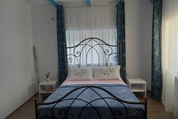 پانسیون Home Of Gnomes