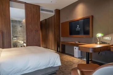Otel Shanghai Jiusi