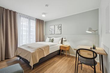 هتل آپارتمان Limehome Memmingen Maximilianstraße