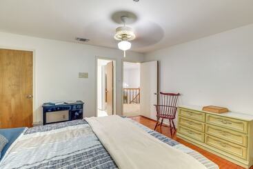 קוטג'' 11 Mi To Dtwn: Luxe Home W/ Pool In Fort Worth