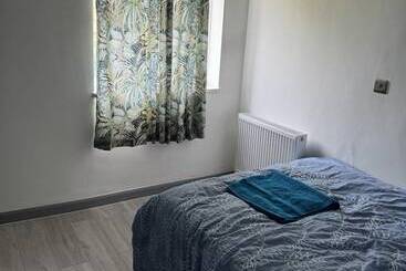 إقامة Drayton Dream House   6 Bedrooms