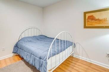 بيت ريفى Spacious Virginia Retreat W/ Dock & Beach Access!