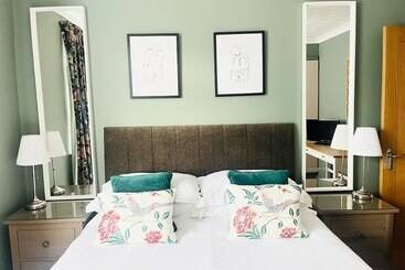 کلبه Bungalow Stay In Morpeth Close To Transport Links