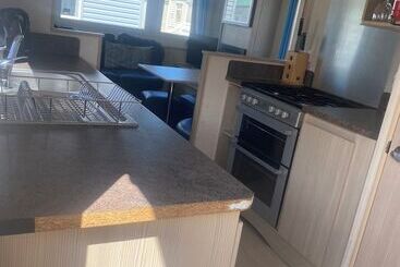 コテージ Coastal Cabin Retreat In Rhyl