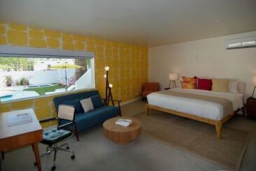 בית מלון כפרי The Cactai