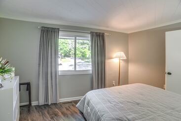 קוטג'' Dock & Deck At Kentucky Lake Family Retreat!