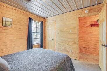 茅舍 5 Mi To Sardis Lake: Pet Friendly Cabin Rental