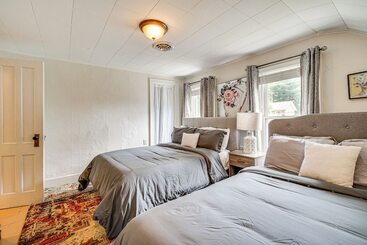 Сельский дом Saratoga Springs Home Near Downtown & Casino!