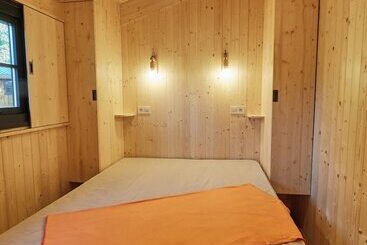 Le Jardin Saint Germain Lodges & Events