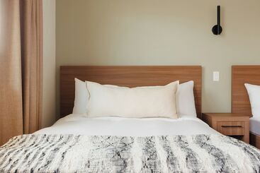 The Lüm Hotel Los Angeles Stadium District