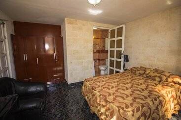 مسافرخانه Don Malecon