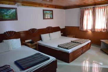 فندق صغير Jc Woodville Manor