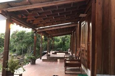 استراحتگاه Soksan Natura Beach