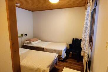 בית מלון כפרי Kuerkievari Kuer