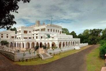 فندق Neemrana S Baradari Palace