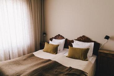 בית מלון כפרי Pariisin Ville