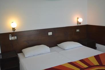 هتل Villa Jayananda
