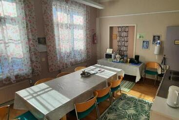 Li Ja Hostelli Marja