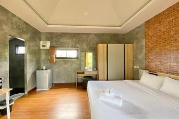 מלון דירות The Beatles Lagoon