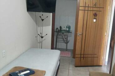 호스텔 Pousada Aconchego