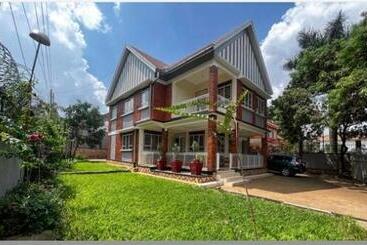 Bed and Breakfast Shiloh Homes And Travel Agency