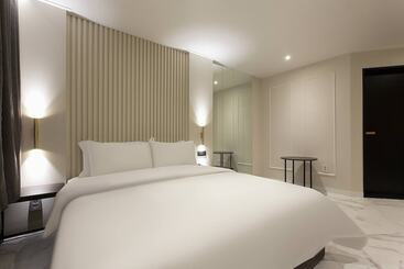 Grazie Hotel Tanhyeon