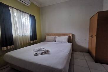 هتل Oyo 94121 Widan Homestay