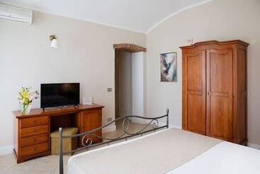 אתר נופש Belvedere Monferrato Relais & Wellness