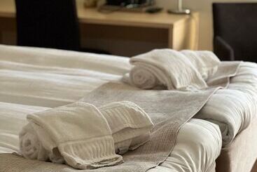 Отель Visit örestrand