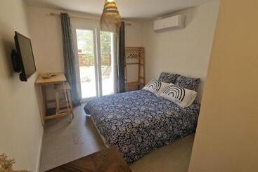 تختخواب و صبحانه Chambre Indépendante Avec Sdb, Cuisine Et Terrasse