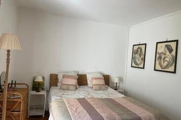 住宿加早餐  Chambres D Hôtes Villa Les Rosiers   Garance