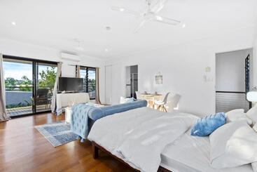 膳宿费 Tropical Paradise Suite With Private Kitchen Bath And Laundry