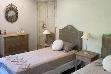 Bed and Breakfast Chambres D Hôtes De La Villa Les Rosiers   Eglantine