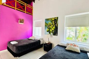 تختخواب و صبحانه Coco House By Be Happy