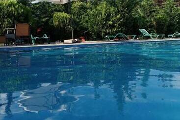 هتل Gabala Vandam Bliss