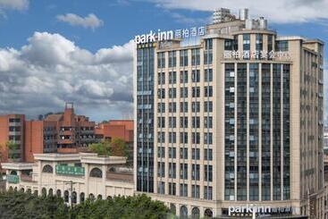 Отель Park Inn By Radisson Chongqing East Railway Station Changsheng Bridge