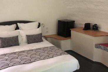 Bulles De L Eau Vive   Motel