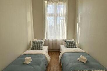 ペンション Royal Imperial Suites