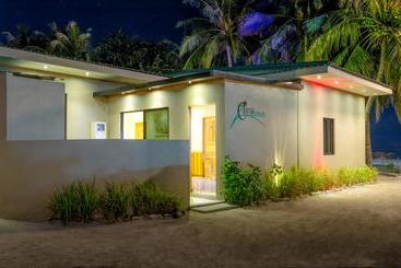 Bed and Breakfast Zest Cabana