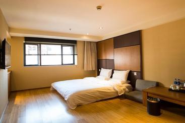 Ji Hotel Kunshan Development District East Qianjin Road