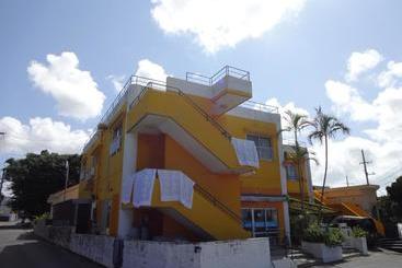 هتل Pension Orange Box